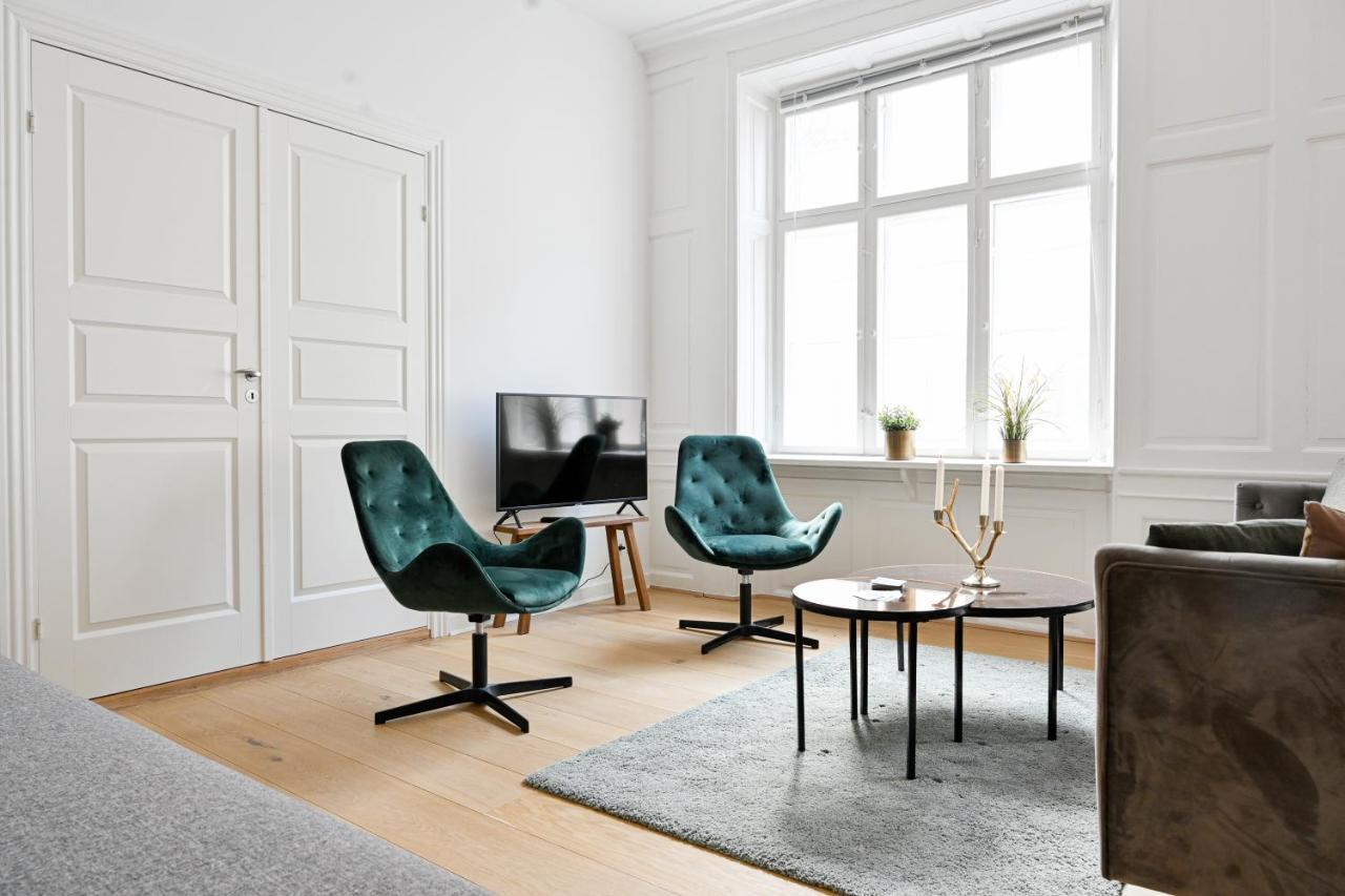 Sanders Arrow - Chic Three-Bedroom Apartment In The Middle Of 哥本哈根 外观 照片