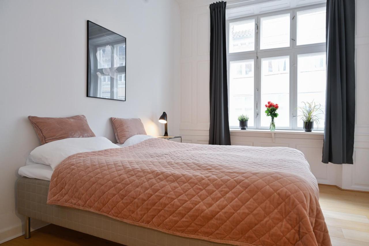 Sanders Arrow - Chic Three-Bedroom Apartment In The Middle Of 哥本哈根 外观 照片