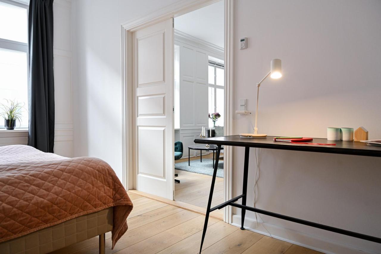 Sanders Arrow - Chic Three-Bedroom Apartment In The Middle Of 哥本哈根 外观 照片