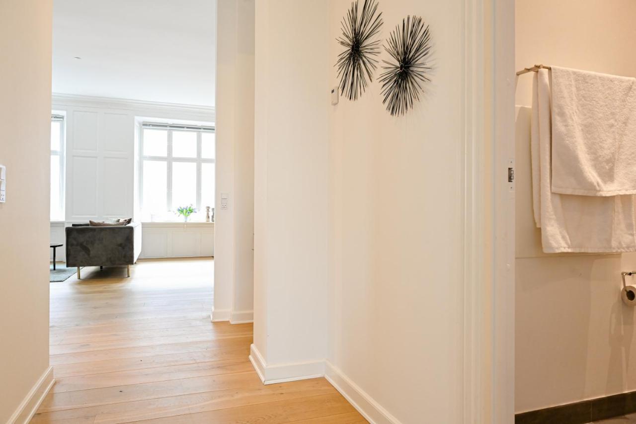 Sanders Arrow - Chic Three-Bedroom Apartment In The Middle Of 哥本哈根 外观 照片